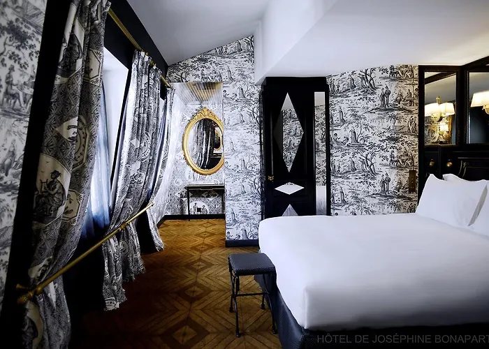 Hôtel de Joséphine BONAPARTE Parigi